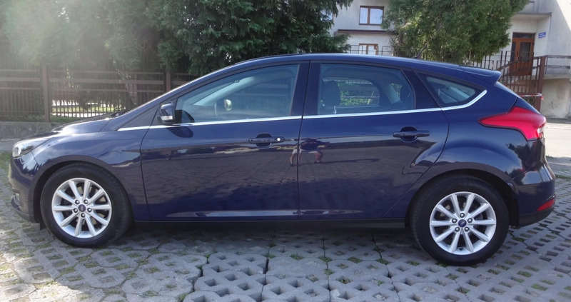 Ford Focus cena 45999 przebieg: 203290, rok produkcji 2016 z Starogard Gdański małe 352